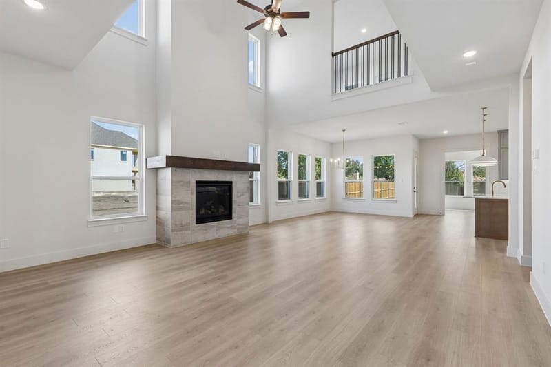 5732 Glynda Drive, North Richland Hills TX 76180 - Photo 4