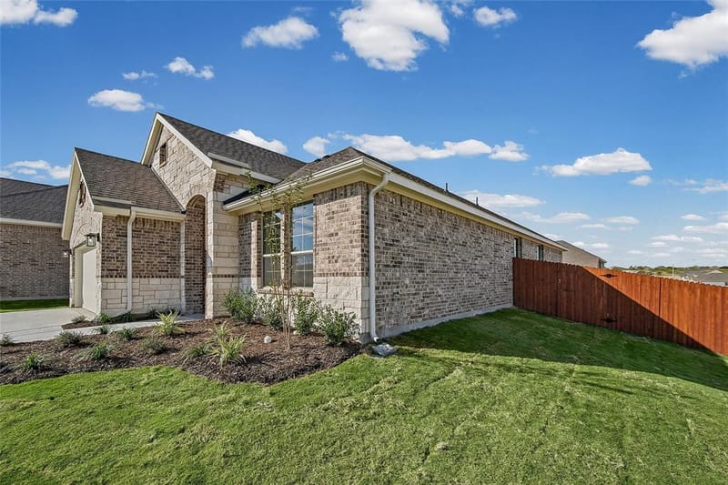 1004 Elmstead Drive, Fort Worth TX 76108 - Photo 4