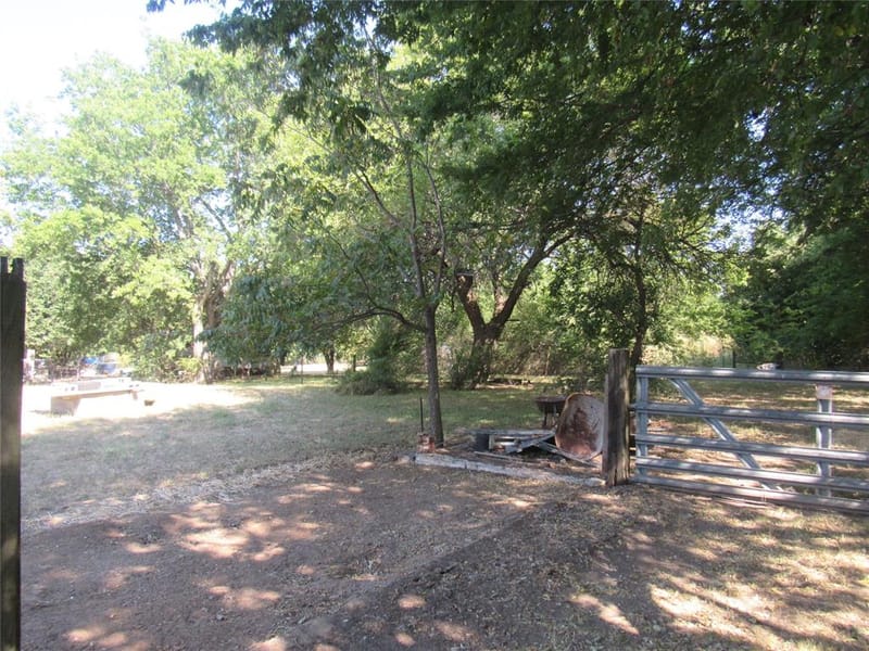 17700 FM 901, Gordonville TX 76245