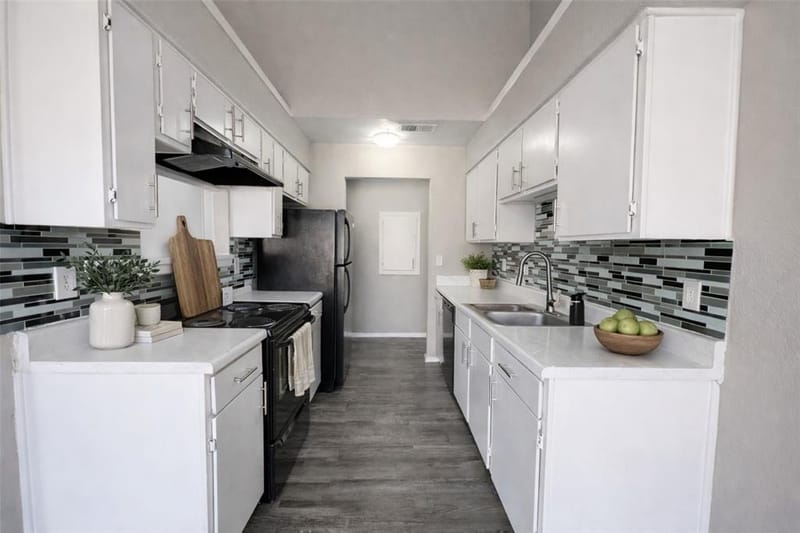 1122 Millview Drive # 303, Arlington TX 76012 - Photo 4