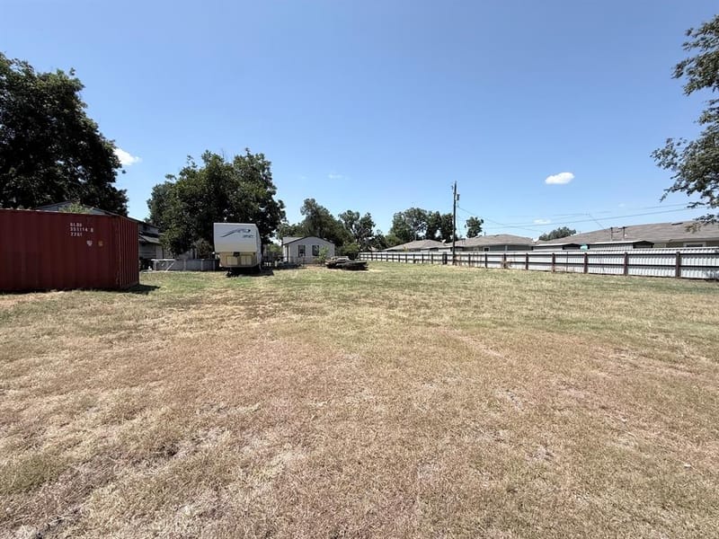 312 Ralph Street, White Settlement TX 76108 - Photo 15