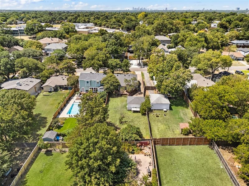 10357 Country Club Drive, Dallas TX 75218 - Photo 5