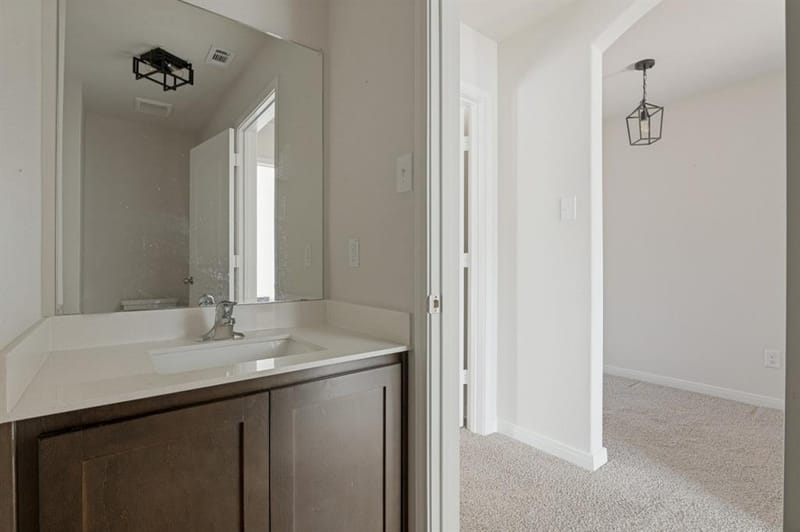 305 Shaw Creek Boulevard, Ferris TX 75125 - Photo 14
