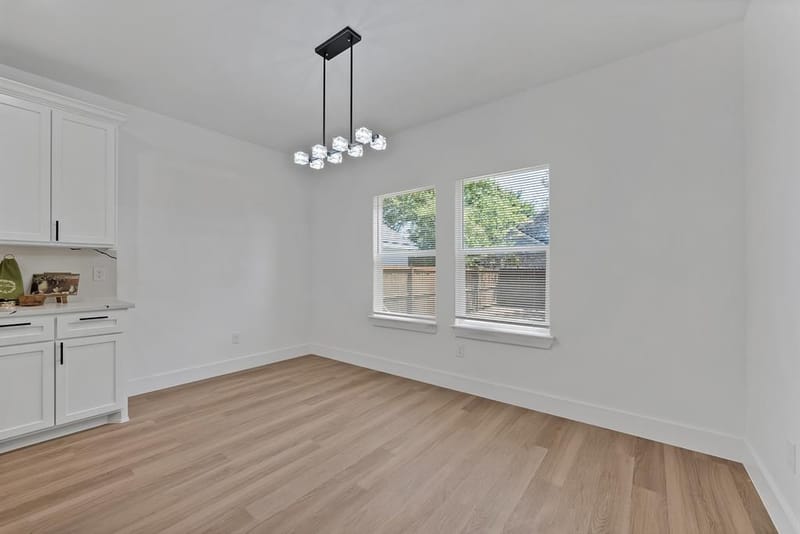 805 Tierney Road, Fort Worth TX 76112 - Photo 15