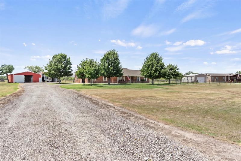 763 County Road 3505, Quinlan TX 75474 - Photo 3