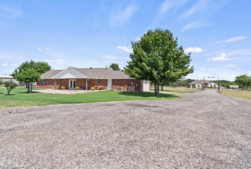 763 County Road 3505, Quinlan TX 75474 - Photo 24