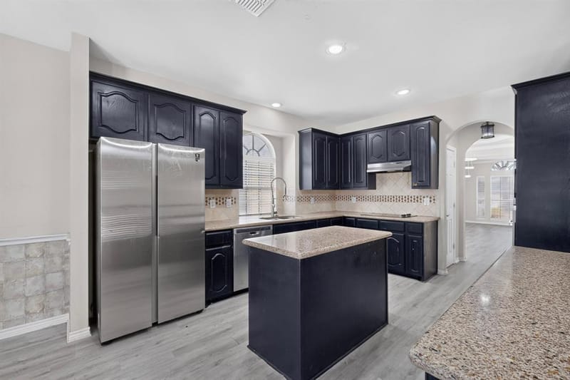 5919 Ridgeway Drive, Grand Prairie TX 75052 - Photo 10