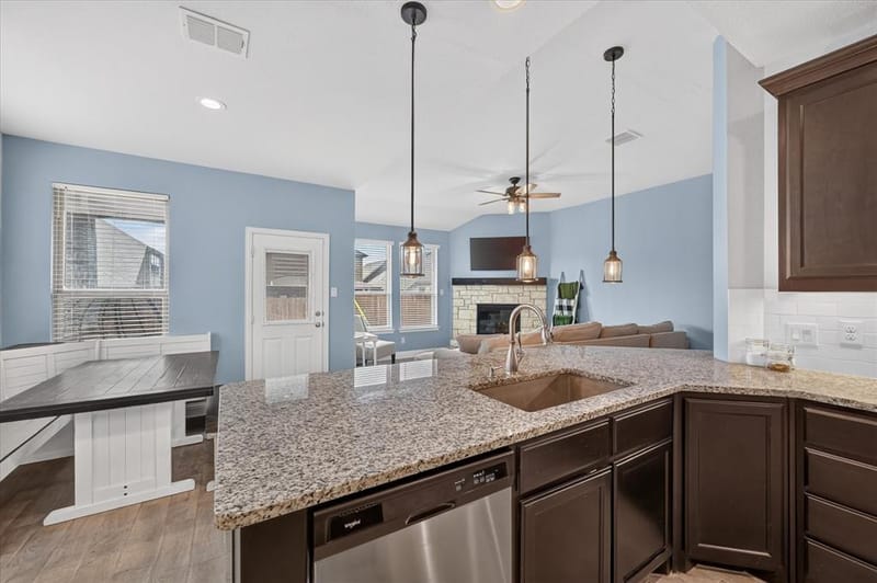 5617 Mountain Island Drive, Fort Worth TX 76179 - Photo 20