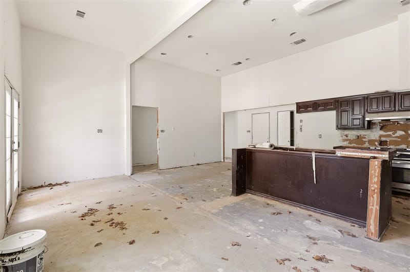 2700 Shadow Wood Court, Arlington TX 76006 - Photo 19