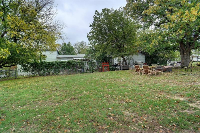 1000 Southeast Parkway, Azle TX 76020 - Photo 20