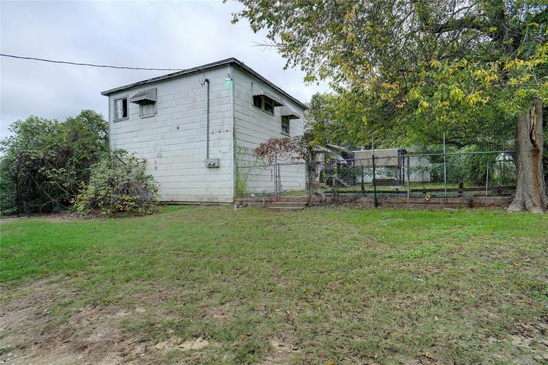 1000 Southeast Parkway, Azle TX 76020 - Photo 9