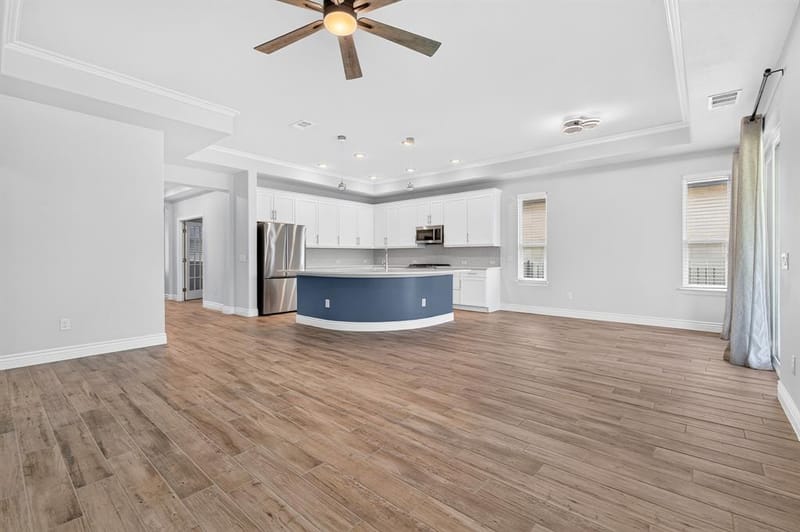 9516 Creekwood, Denton TX 76207 - Photo 7