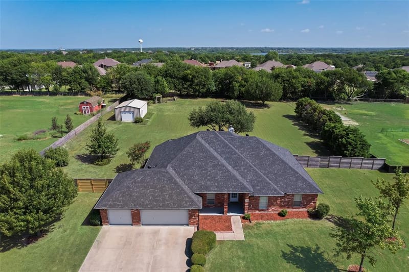 268 Shoreview, Lavon TX 75166