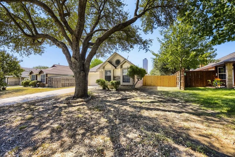 10217 Leatherwood Drive, Fort Worth TX 76108 - Photo 2