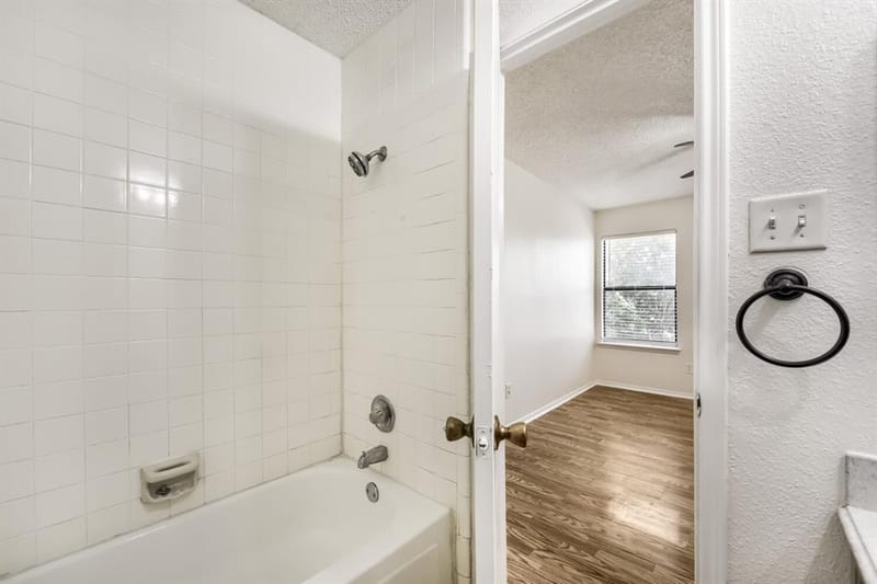 10217 Leatherwood Drive, Fort Worth TX 76108 - Photo 22