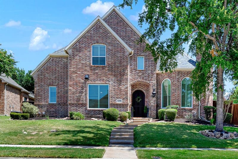 6400 VILLAGE SPRINGS Drive, Plano TX 75024