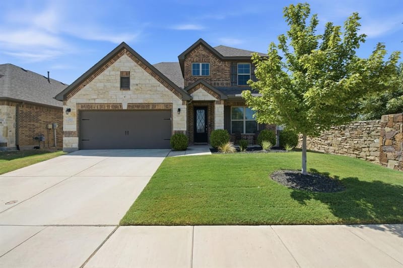 1605 Tanglewood Trail, Northlake TX 76226