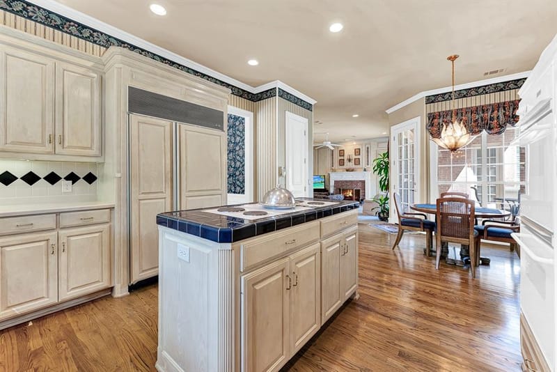 5404 GLENSHIRE Drive, Plano TX 75093 - Photo 10