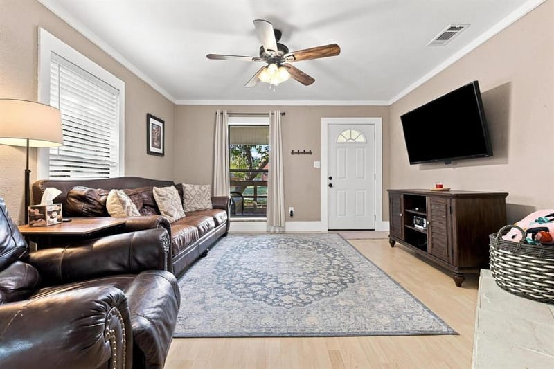 407 E Bois D Arc Street, Leonard TX 75452 - Photo 6