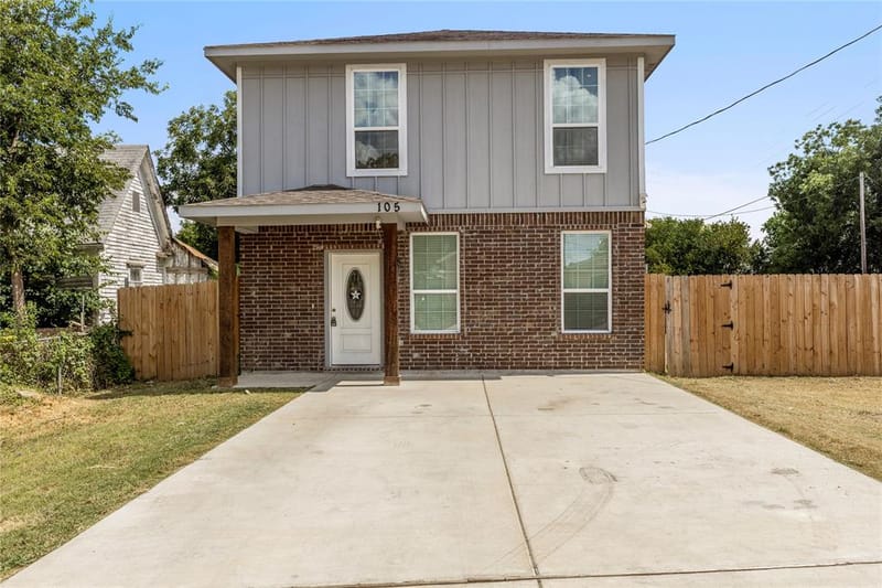 105 Lamar Street, Hillsboro TX 76645