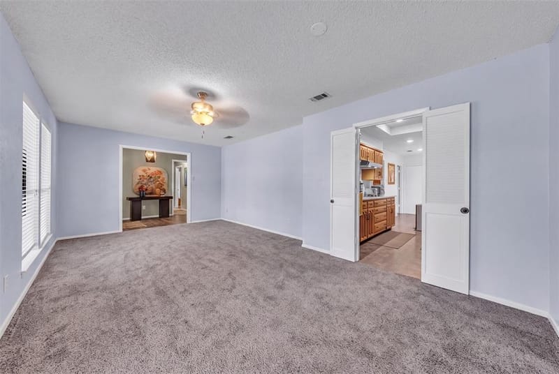 6808 Winchester Court, Fort Worth TX 76133 - Photo 9