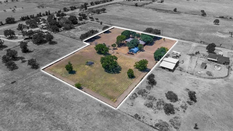 805 S Swanson Road, Mineral Wells TX 76067
