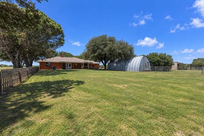 805 S Swanson Road, Mineral Wells TX 76067 - Photo 38