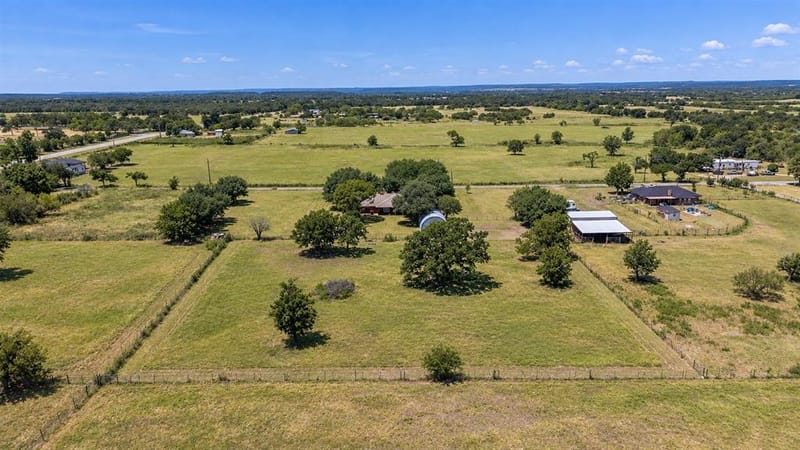 805 S Swanson Road, Mineral Wells TX 76067 - Photo 39