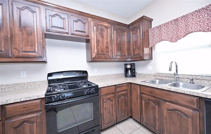 5300 Britton Ridge Lane, Fort Worth TX 76179 - Photo 8