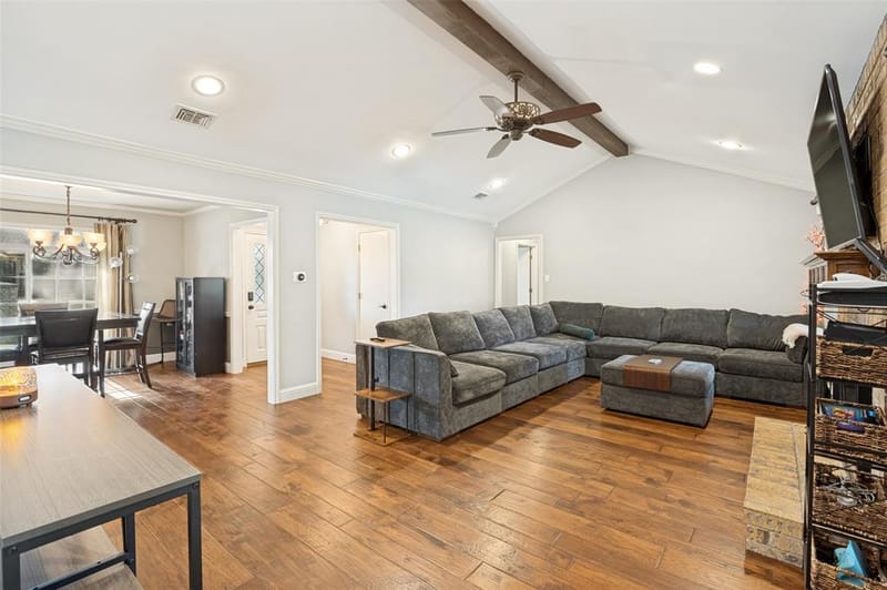 2401 Radcliffe Drive, Arlington TX 76012 - Photo 12