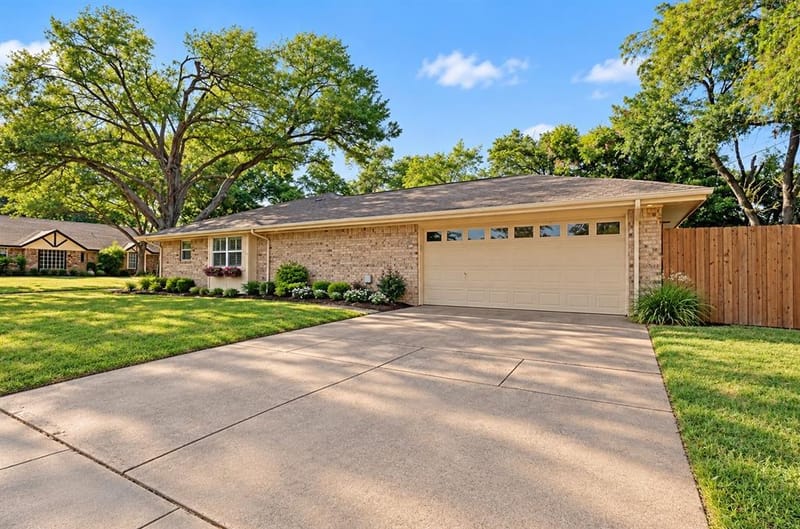 2401 Radcliffe Drive, Arlington TX 76012 - Photo 24