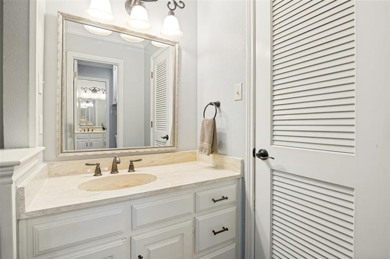 2401 Radcliffe Drive, Arlington TX 76012 - Photo 21