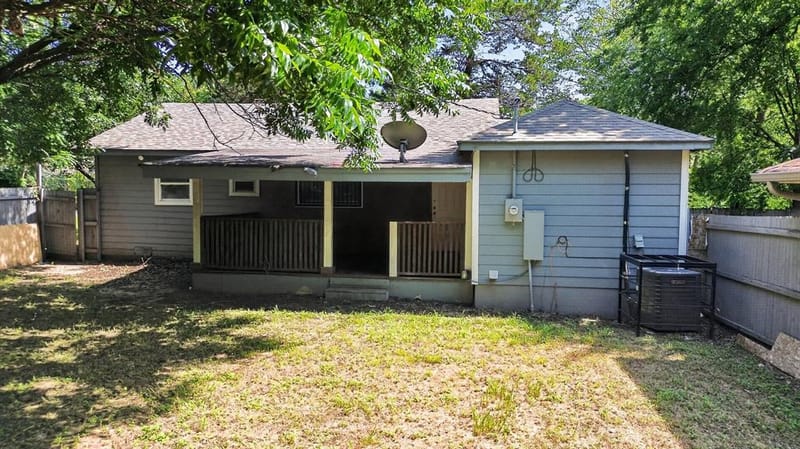 8323 Lapanto Lane, Dallas TX 75227 - Photo 20