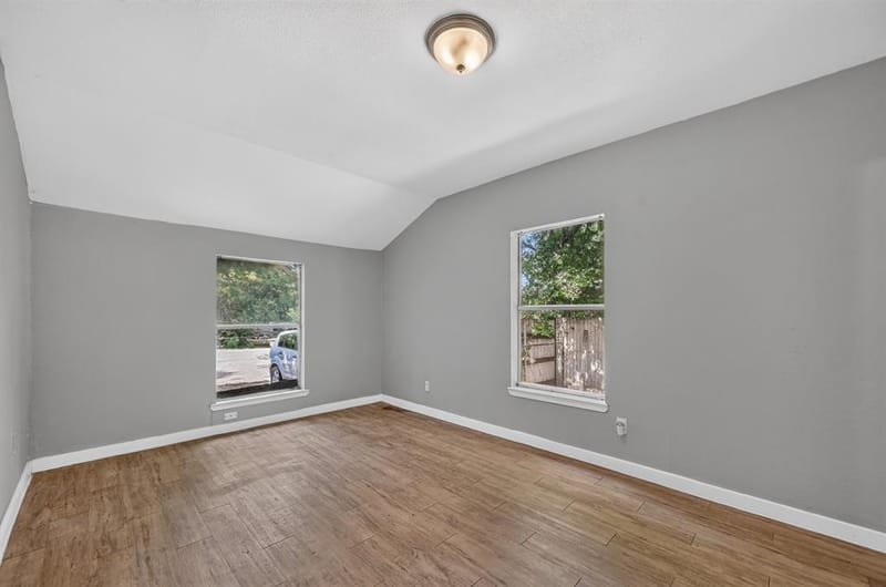 8323 Lapanto Lane, Dallas TX 75227 - Photo 10