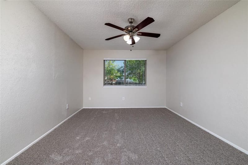 3615 Ravenhill Lane, Arlington TX 76016 - Photo 27