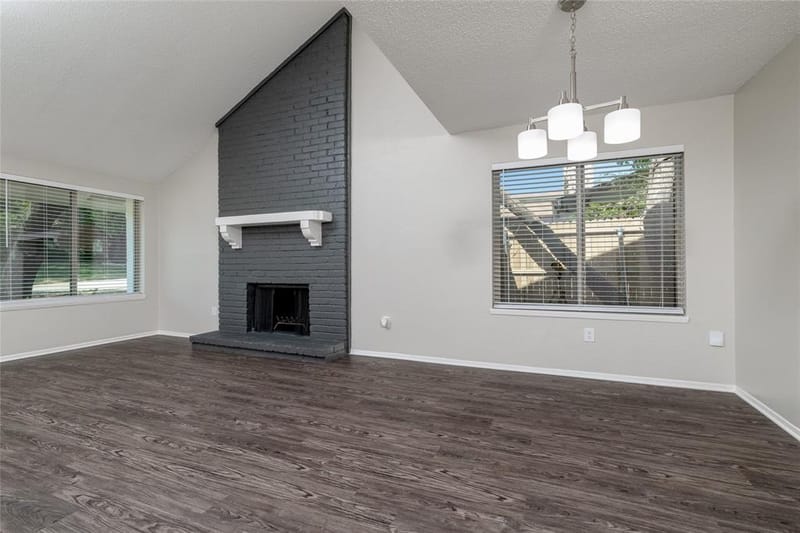 3615 Ravenhill Lane, Arlington TX 76016 - Photo 13