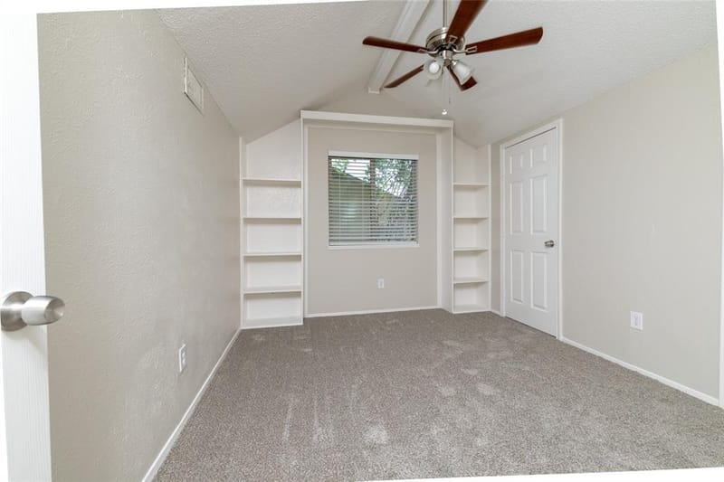 3615 Ravenhill Lane, Arlington TX 76016 - Photo 36