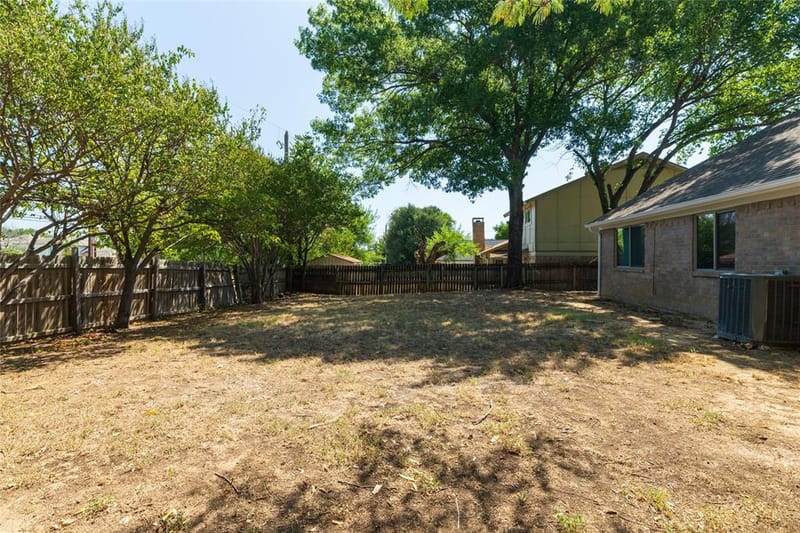 3615 Ravenhill Lane, Arlington TX 76016 - Photo 40
