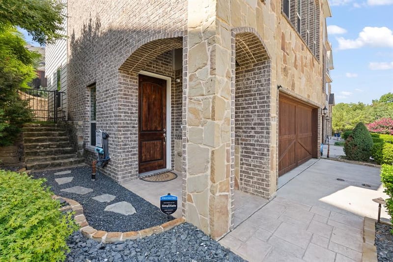 6757 Lost Star Lane, Fort Worth TX 76132 - Photo 3