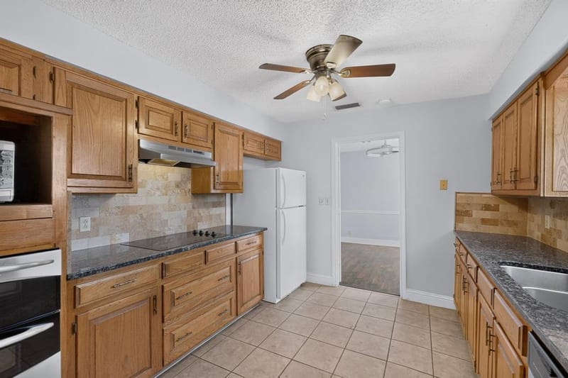1003 Candlewood Drive, Allen TX 75002 - Photo 9
