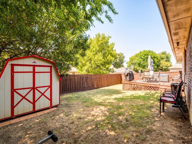 1413 Mockingbird Lane, DeSoto TX 75115 - Photo 16