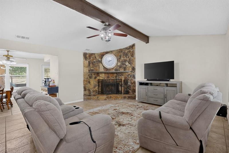 105 Prairie Creek Road, Red Oak TX 75154 - Photo 7
