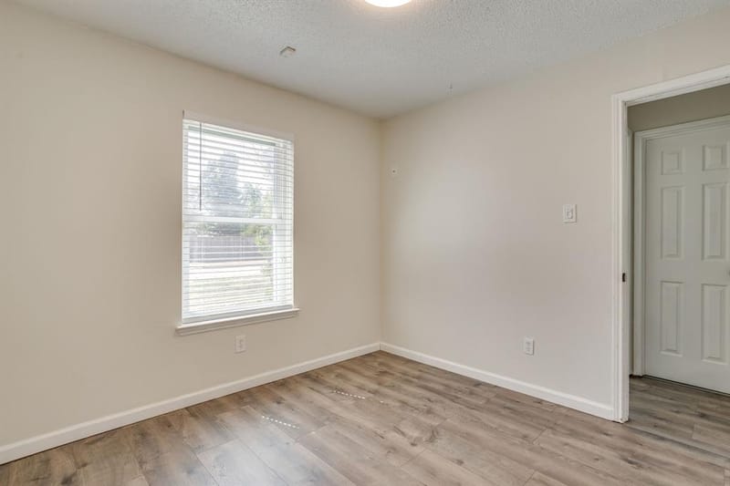 6411 Brooklawn Drive, Arlington TX 76018 - Photo 27
