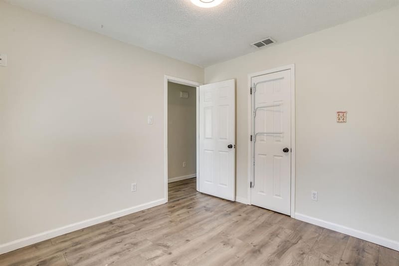 6411 Brooklawn Drive, Arlington TX 76018 - Photo 28
