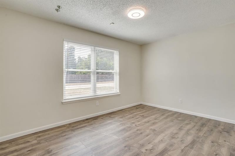 6411 Brooklawn Drive, Arlington TX 76018 - Photo 30