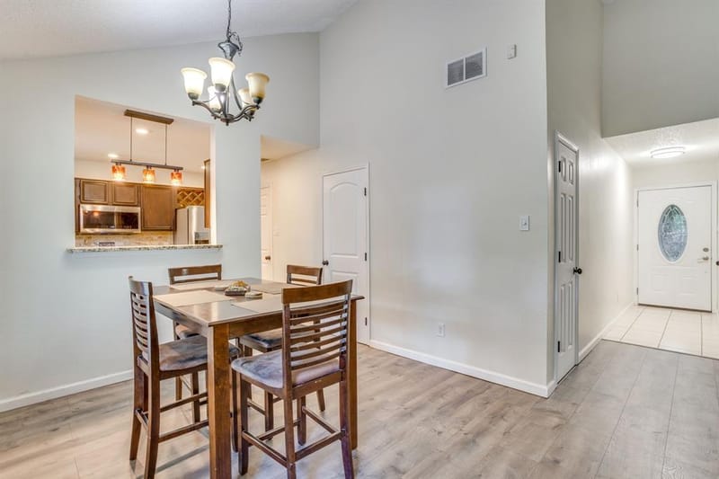 6411 Brooklawn Drive, Arlington TX 76018 - Photo 10
