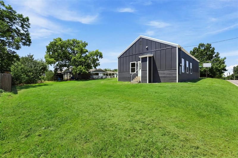 214 D Street, Whitesboro TX 76273 - Photo 31
