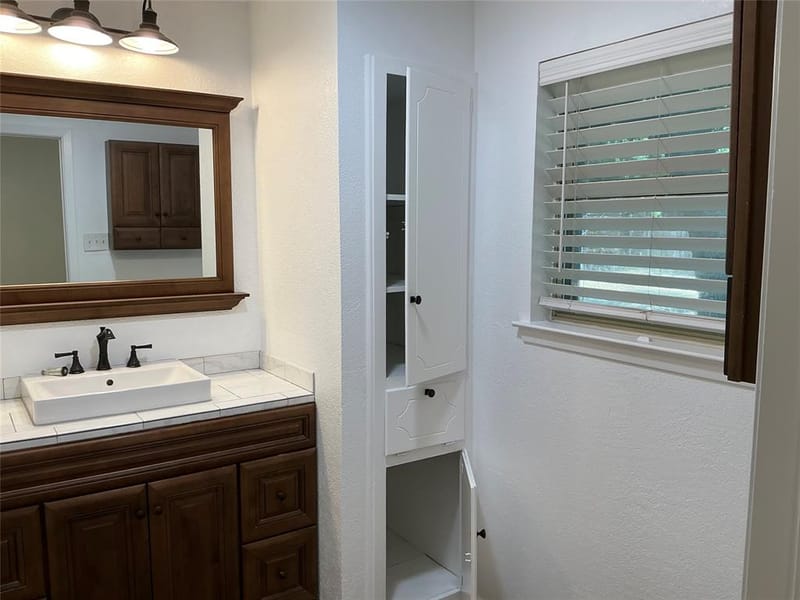 136 Jill Ann Drive, Burleson TX 76028 - Photo 17