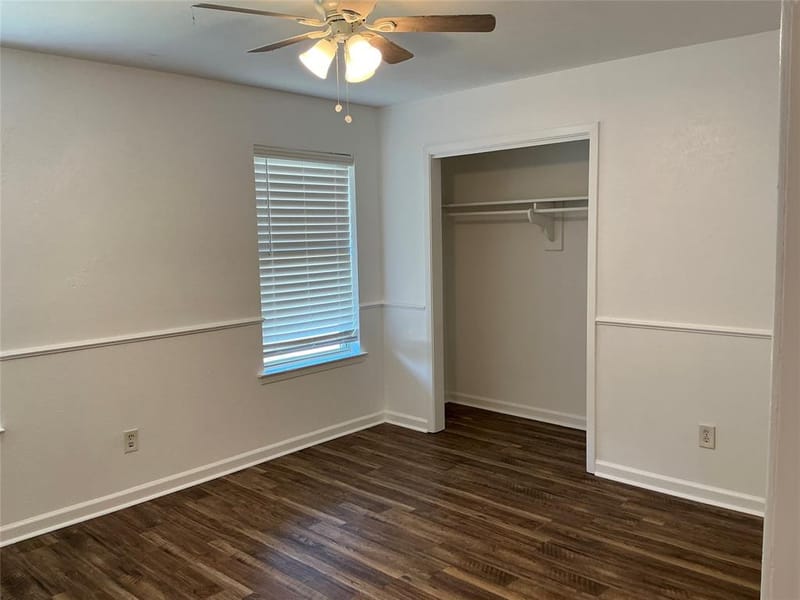 136 Jill Ann Drive, Burleson TX 76028 - Photo 9