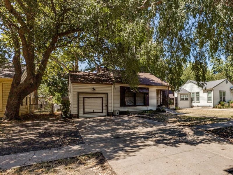 3143 Hedgerow Drive, Dallas TX 75235